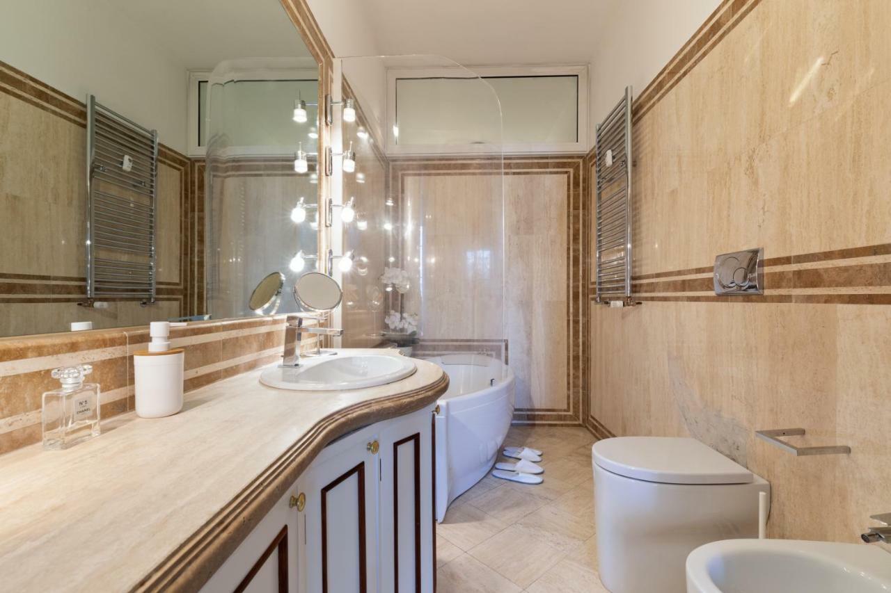Presidential Penthouse Navona Apartment Rome Bagian luar foto